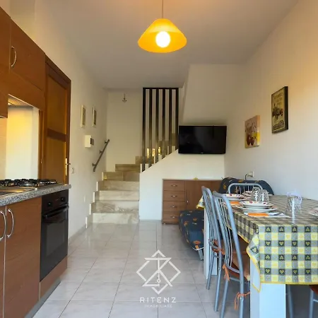 Holiday home Domus Vespro